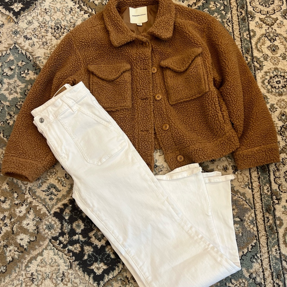 American eagle set teddy bear jacket & next level stretch bell bottom jeans